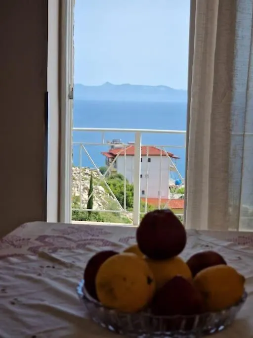 Lila Blue Villa Qeparo 0*,  Albania