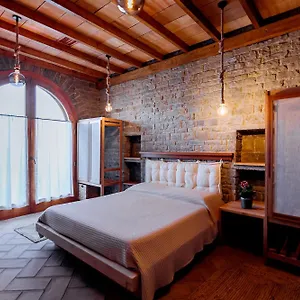 Kshira Oasis - Luxury 7-bedroom Qeparo